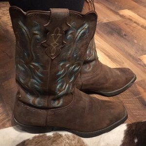 Ladies Justin. Boots